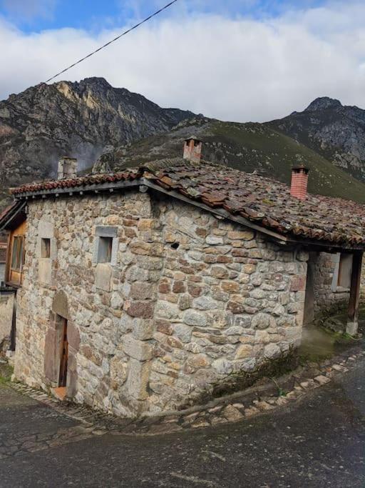 Вилла Casa La Parra Villar de Vildas Экстерьер фото